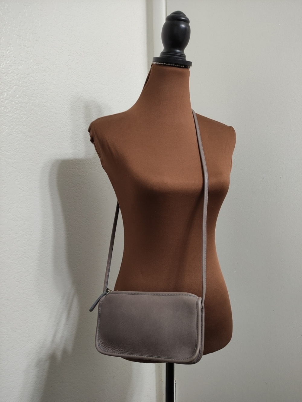 Vintage Coach 9655 Small Zippered Pouch Gray - Picture 7 of 13